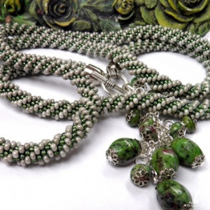 Naszyjnik Lariat Zoisyt 0077