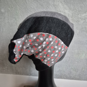 Czapka damska patchworkowa uniwersalna