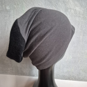 Czapka damska szaro-czarna