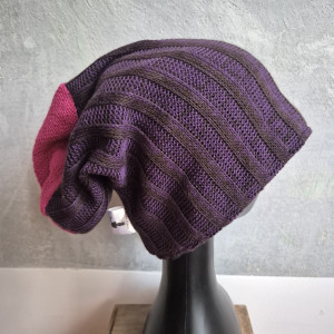 Czapka damska Smerfetka różowo-fioletowa