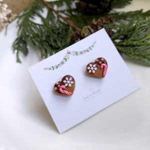 Kolczyki serduszka ze srebrną posypką