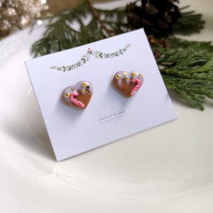 Kolczyki serduszka ze złotą posypką