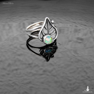 Pierścionek srebrny Liść z opalem etiopskim