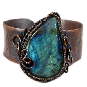 Labradoryt i miedź, Miedziana bransoletka z labradorytami, ręcznie wykonana, prezent dla niej prezent dla mamy, prezent urodzinowy biżuteria