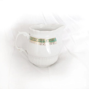 vintage mlecznik prl, prl dzbanek na mleko, prl mlecznik z porcelany, porcelanowy mlecznik Włocławek, retro dzbanek, vintage dzbanek, retro porcelana z Włocławka