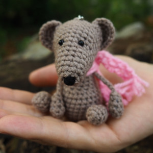 BEŻOWY SZCZUREK - brelok, zawieszka do torby, plecaka, kluczy