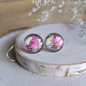 Srebrne kolczyki z kwiatami wkręty sztyfty z żywicy żywica epoksydowa z suszonymi prawdziwymi kwiatami różowa gipsówka