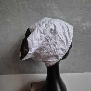 Czapka pikowana Biała Góra Zielona