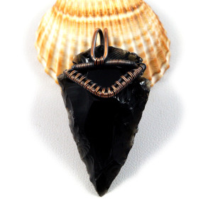 Obsydian, miedziany wisior ze smoczym szkłem, prezent dla niego, prezent dla niej, unisex, biżuteria ręcznie robiona, wire wrapped, handmade