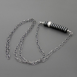 Surowy naszyjnik z hematytami, srebro 925