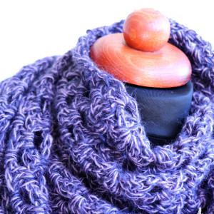 Chusta apaszka na szydełku Zuzia