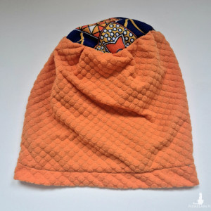 Czapka pomarańczowa box w1