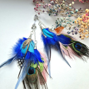 Klipsy rękodzieło kolorowe pióra