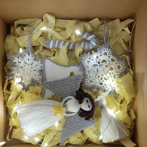 Szydełkowy box świąteczny