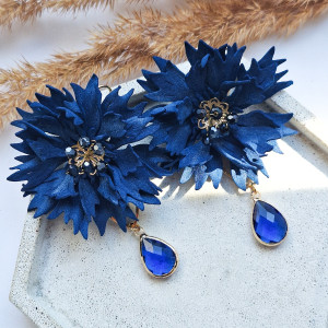 Wiszące kolczyki chabry bławatek niebieskie kwiaty