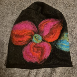 Czapka wełniana  krótka