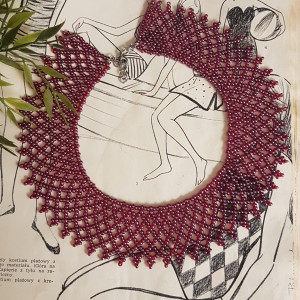 Naszyjnik Krywulka Czerwona Opalizowana Licynia nasz20 -35