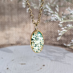 Złota jajowata zawieszka złoty wisiorek kwiat naszyjnik żywica z żywicy suszone kwiaty z kwiatami naturalne kobieca dziewczęca zielony dzika marchew