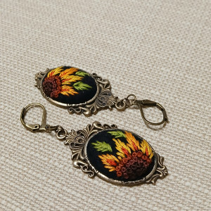 Ręcznie haftowane kolczyki  SZEGED