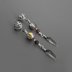 Kolczyki Scarlett, granat, srebro, kolekcja Przeminęło z Wiatrem