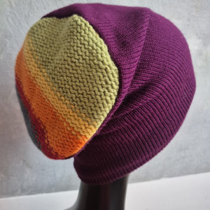 Czapka fioletowo tęczowa Smerfetka