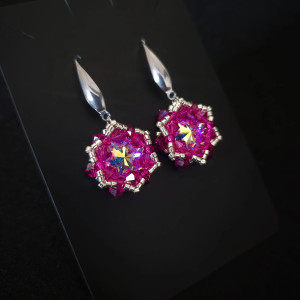 Różowe Wiszące Kolczyki "Crystal Fuchsia" z Kryształków Preciosa