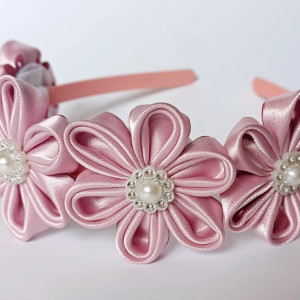 Opaska do włosów z kwiatami różowa 1-832