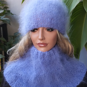 Moherowy komplet  w kolorze jasno niebieskim