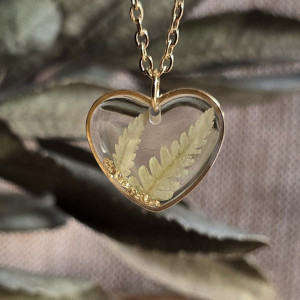 Zawieszka z paprocią