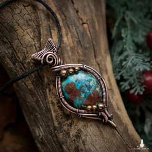 Wisiorek miedziany naszyjnik z naturalnym połączeniem minerałów wire wrapping