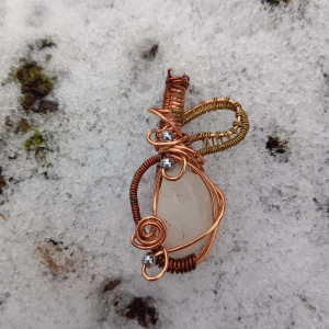 Wyjątkowa zawieszka agat, kamienie naturalne, wire  wrapping, biżuteria autorska, oprawa miedź i mosiądz, efektowna biżuteria boho