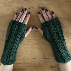 Zielone długie rękawiczki mitenki