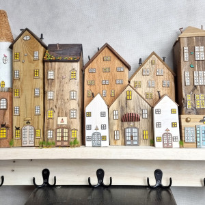 Wieszak - drewniane domki - na klucze i inne drobiazgi 5