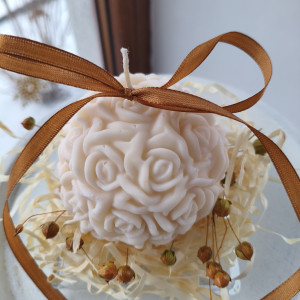 Naturalna świeca z wosku sojowego na Dzień Babci