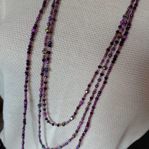 Naszyjnik Kaskadowy Potrójny Perły Kryształki Korale Fioletowe