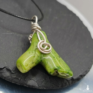 Wisior zawieszka koral zielony