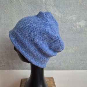 Czapka niebieska krótka na podszewce