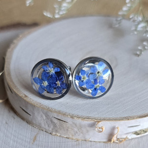 Srebrne kolczyki wkręty sztyfty żywica z żywicy kwiaty z kwiatami suszone prawdziwe kwiaty retro vintage kobiece na prezent delikatne niebieskie niezapominajki niezapominajkami