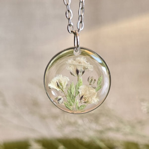 Wieczne kwiaty bukiet kwiatowy łąka srebrna zawieszka srebrny wisiorek kwiat naszyjnik żywica z żywicy kwiaty białe