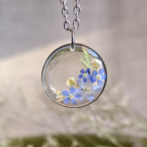 Wieczne kwiaty bukiet kwiatowy łąka srebrna zawieszka srebrny wisiorek kwiat naszyjnik żywica z żywicy kwiaty niezapominajki