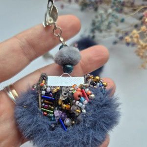 Klipsy lekkie z futerkiem