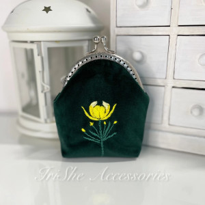 Portmonetka damska welurowa “Pełnik” haftowana ręcznie