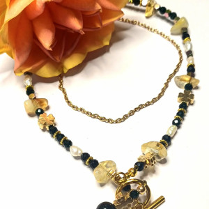 Naszyjnik toggle handmade z naturalnych kamieni Lunula