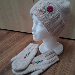 Komplet zrobiony na drutach