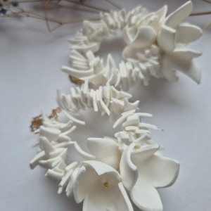 Kolczyki ślubne kwiatowe