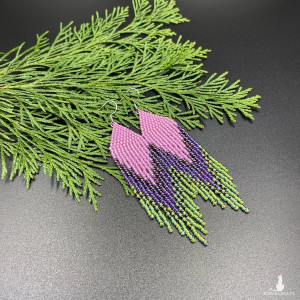 Kolczyki cieniowane z frędzlami róż fiolet zieleń #1049