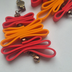 klipsy leciutkie pomarańczowo-czerwone