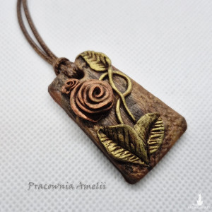 polymer clay róża miedziana