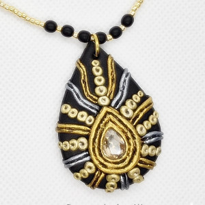 polymer clay naszyjnik z kryształem