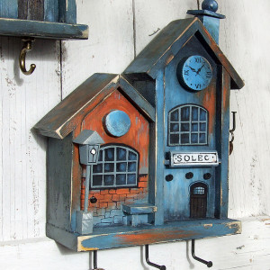 Drewniany wieszak na klucze, mały - seria Zabytkowe dworce